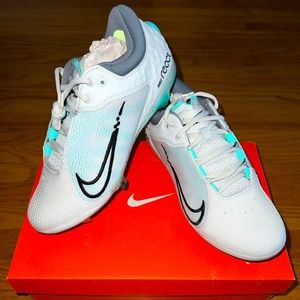 Nike Hyperdiamond 4 Elite Women's React Metal Softball Cleats Shoes Sz 10 New